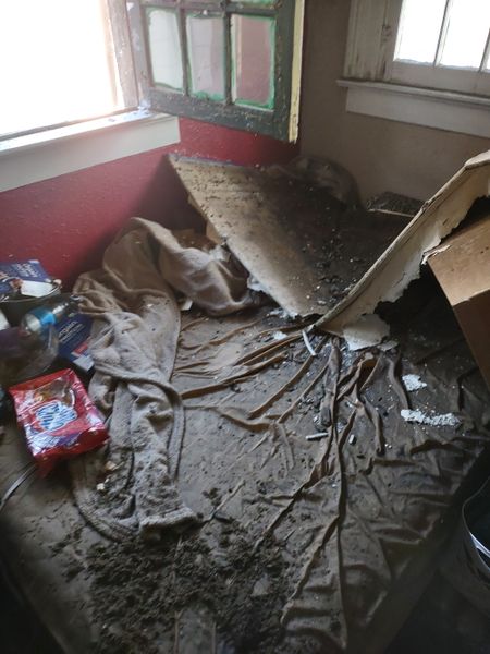 File:Brads room fire.jpg